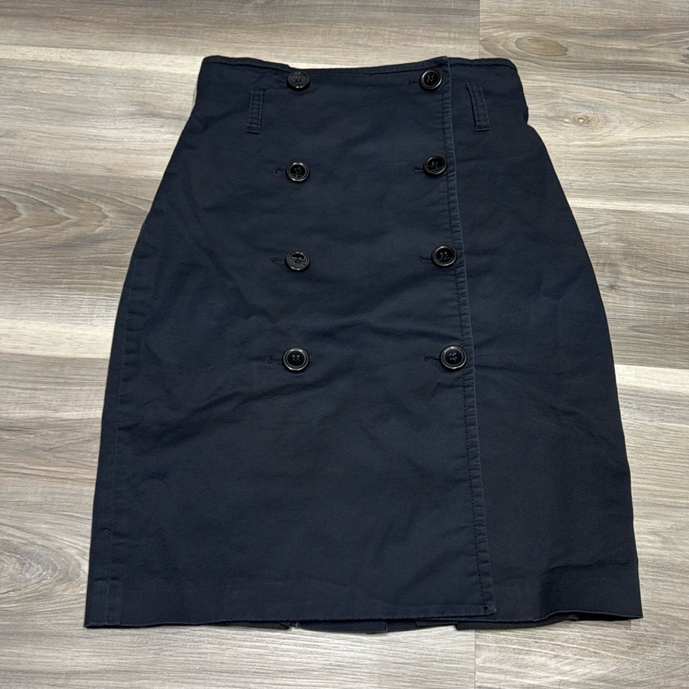 Club Monaco black pencil skirt size 6